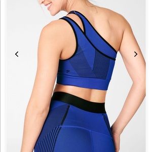 Fabletics seamless workout set